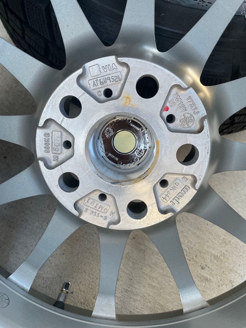 パ*チ様 17インチ スタッドレスタイヤ ホイールセット　アルファード　ヴェルフ