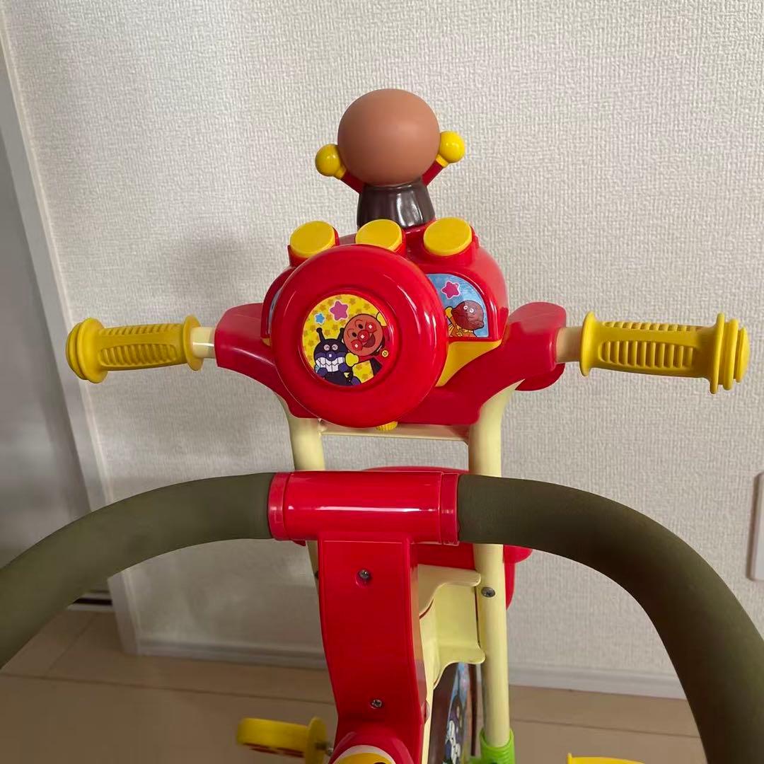 ジョイパレット　それいけ！アンパンマン デラックスII 三輪車