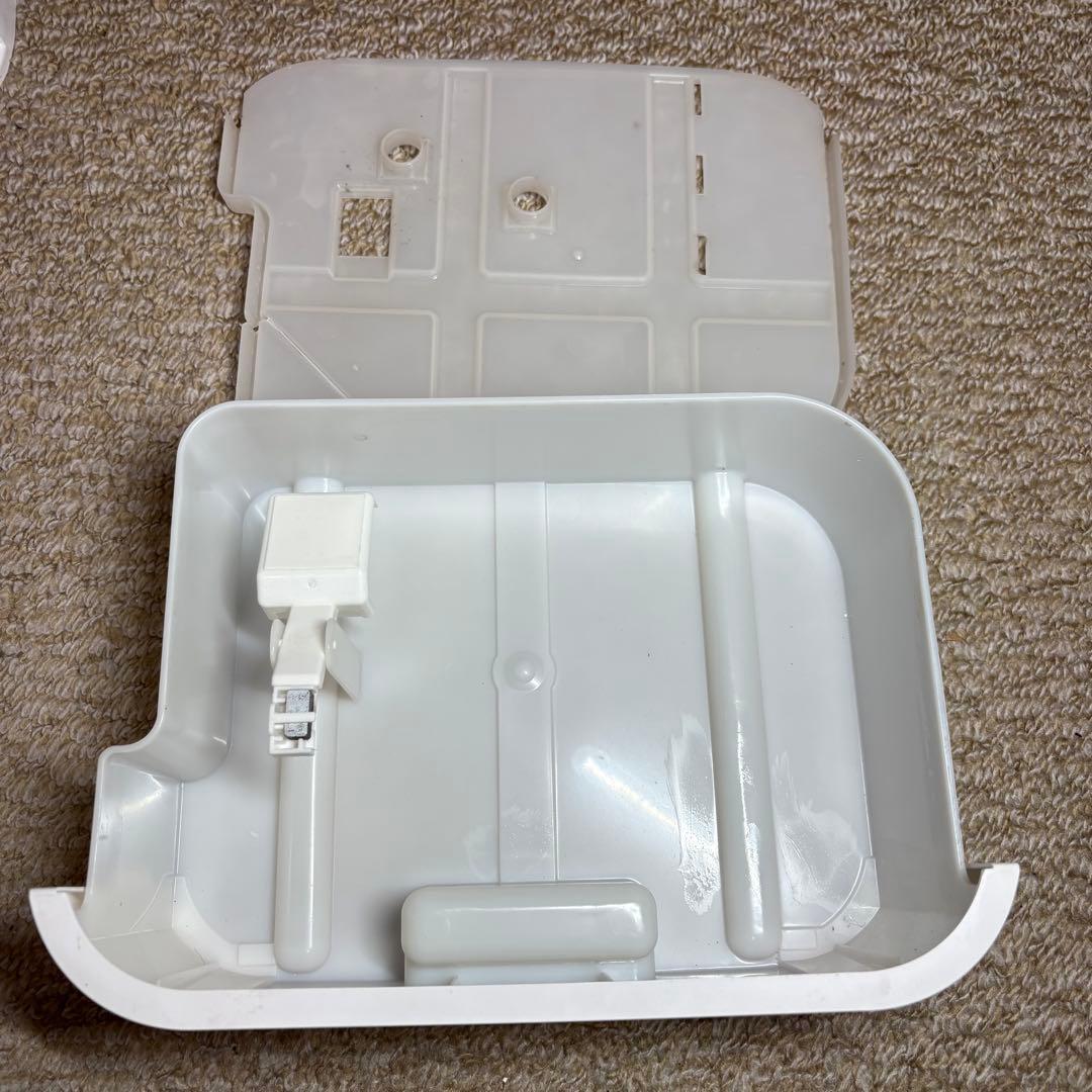 美品 アイリスオーヤマ 衣類乾燥除湿器 KJDC-L50-W 除湿機 ホワイト