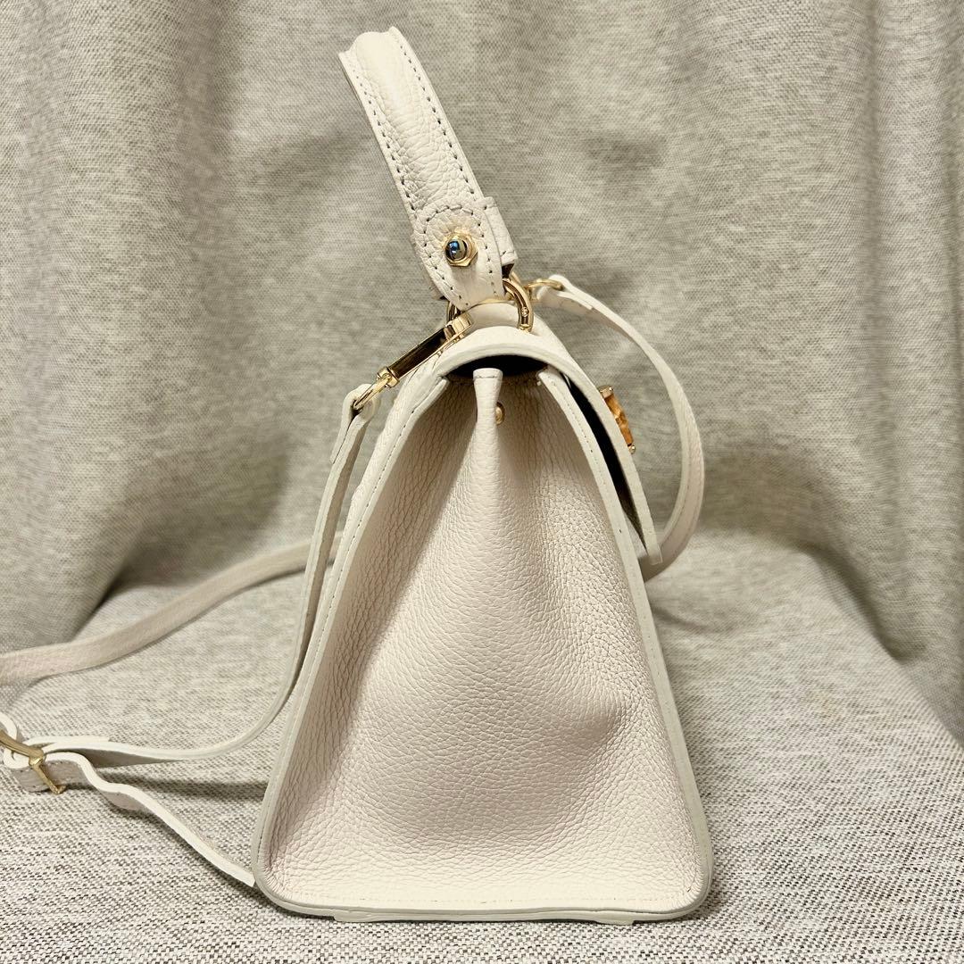 【美品】ショルダー ハンドバッグ ホワイトマルコビアンキーニ 2way