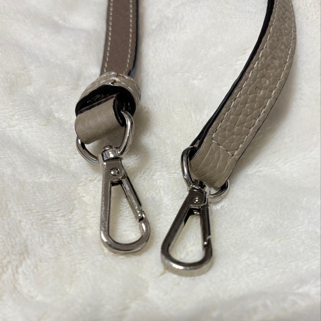 BONAVENTURA iPhone14 ケース ベージュ ストラップ付き