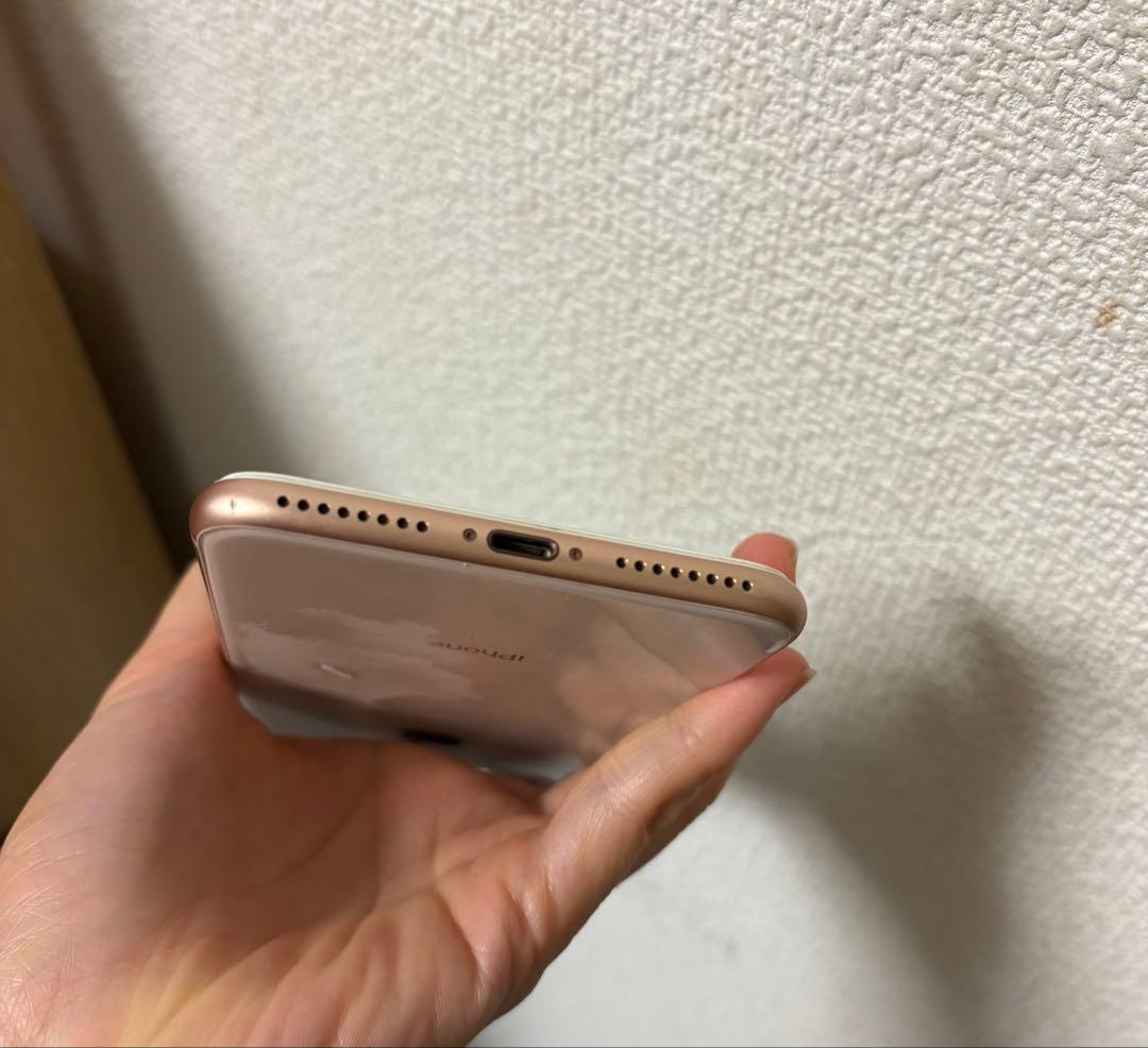 Apple iPhone 8 Plus ローズゴールド
