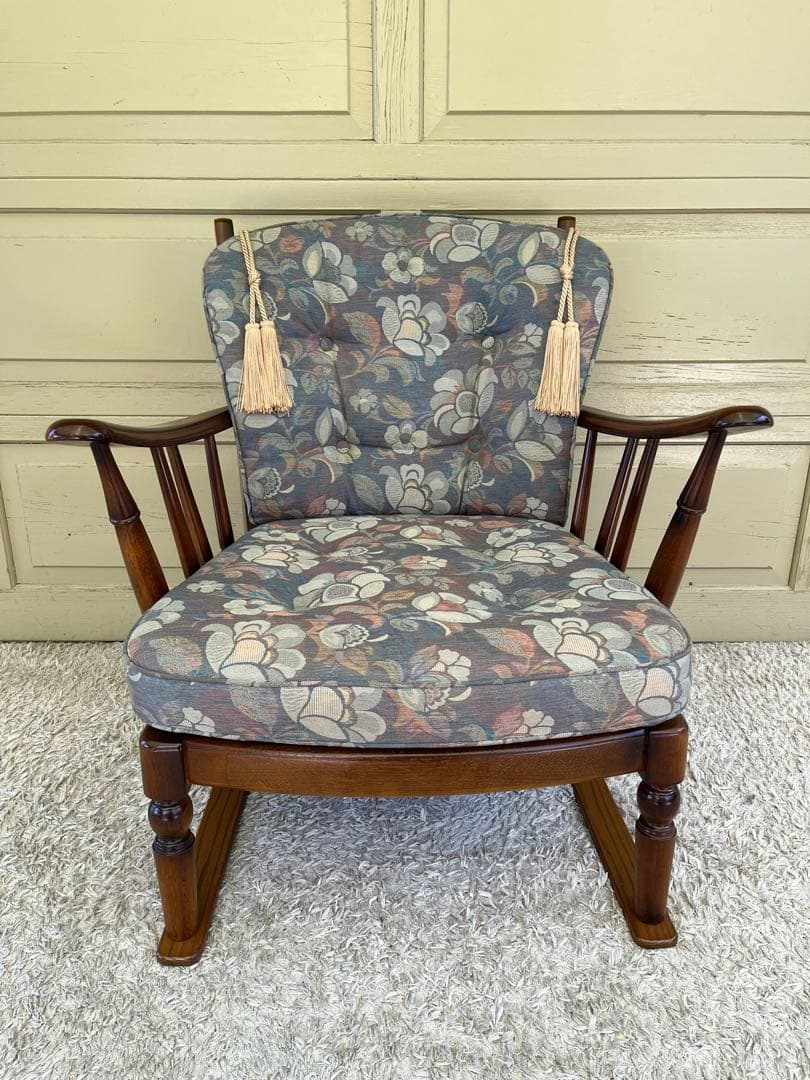 カリモク家具 コロニアル WC47ソファ 肘掛椅子 平織布張②