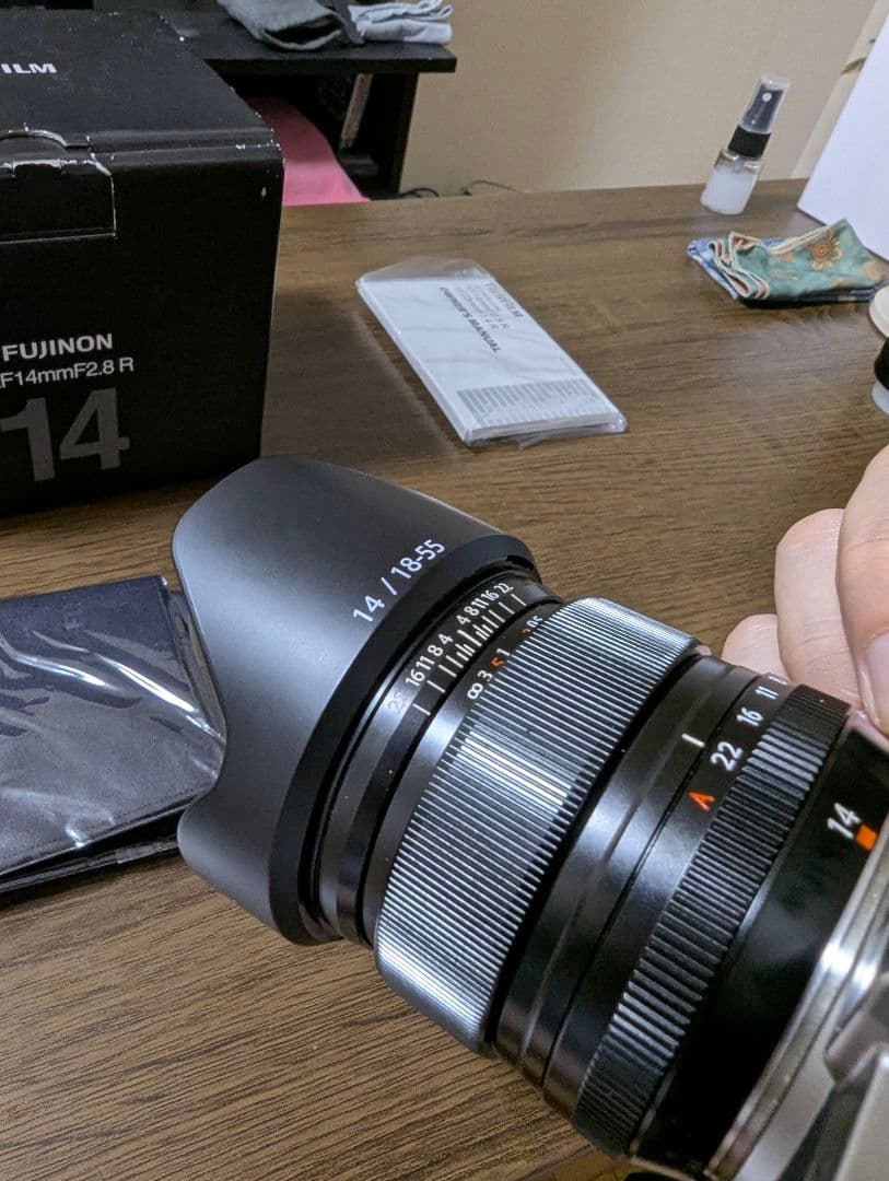 Fujifilm XF 14mm F2.8 R レンズ