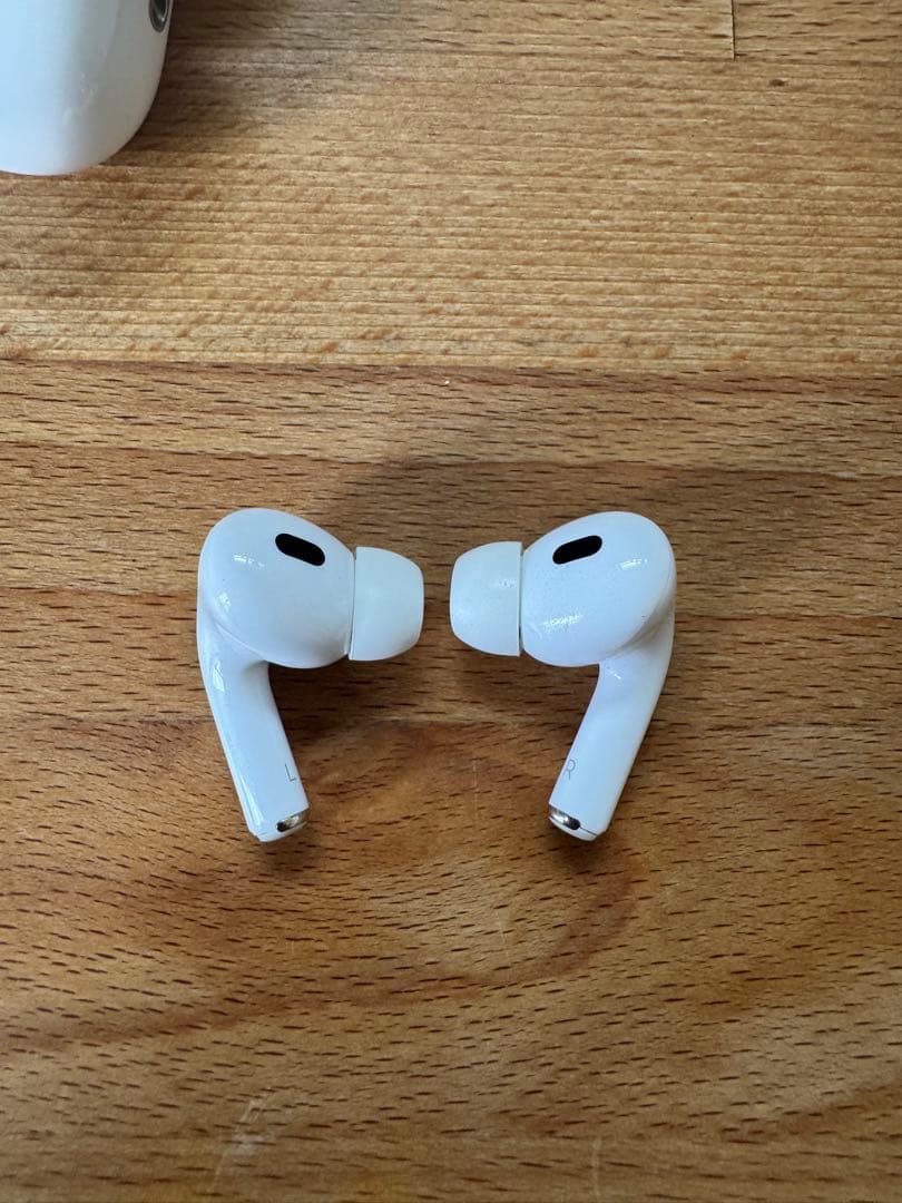 美品　Apple AirPods Pro 2代　usb c 本体