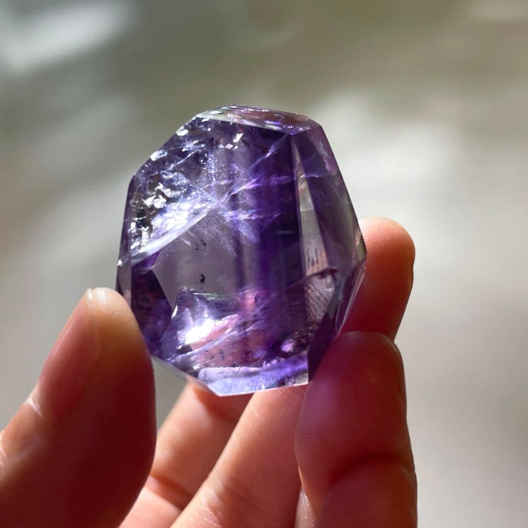 アメシスト　虹　ファントム　ロマネサイト　フリーフォーム　3.4㎝　高品質