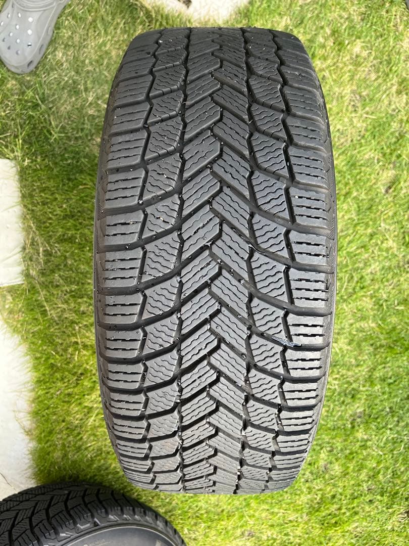 16インチ アルミホイール+MICHELIN X-ICEスタッドレスタイヤセット