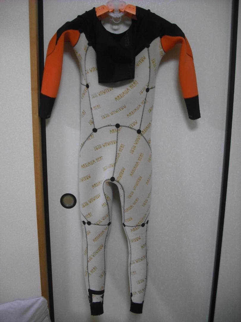 【程度良好・オマケつき】FELLOW　極暖セミドライウエットスーツ　M　5ｘ3