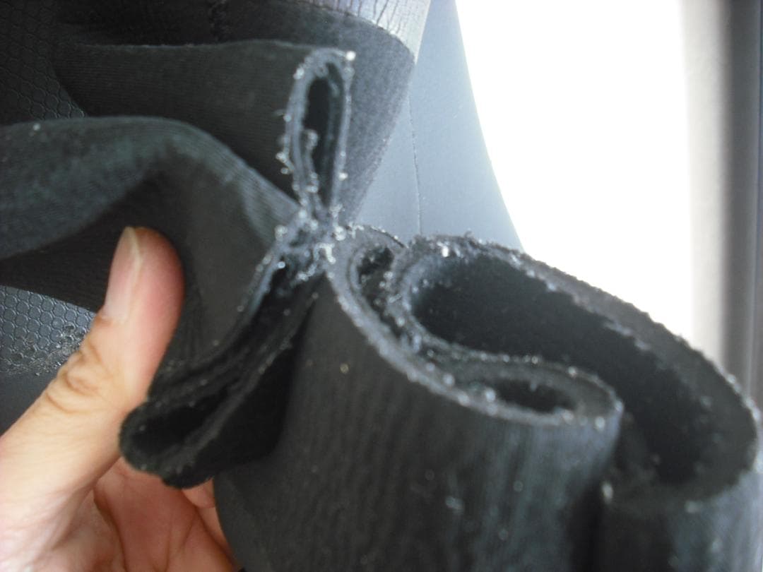 【程度良好・オマケつき】FELLOW　極暖セミドライウエットスーツ　M　5ｘ3