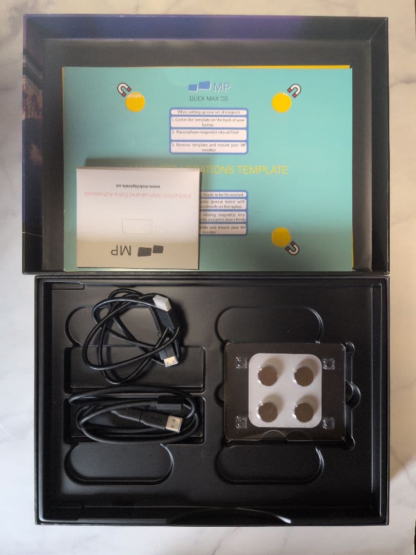 DUEX MAX DS ノートパソコン　外付けモニター