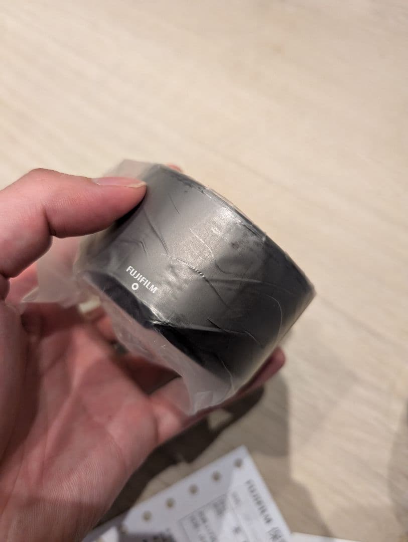 FUJIFILM XF33mmF1.4 R LM WR 純正フード付き