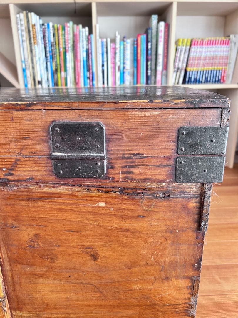 古道具　物入れ　木箱　小さい長持ち