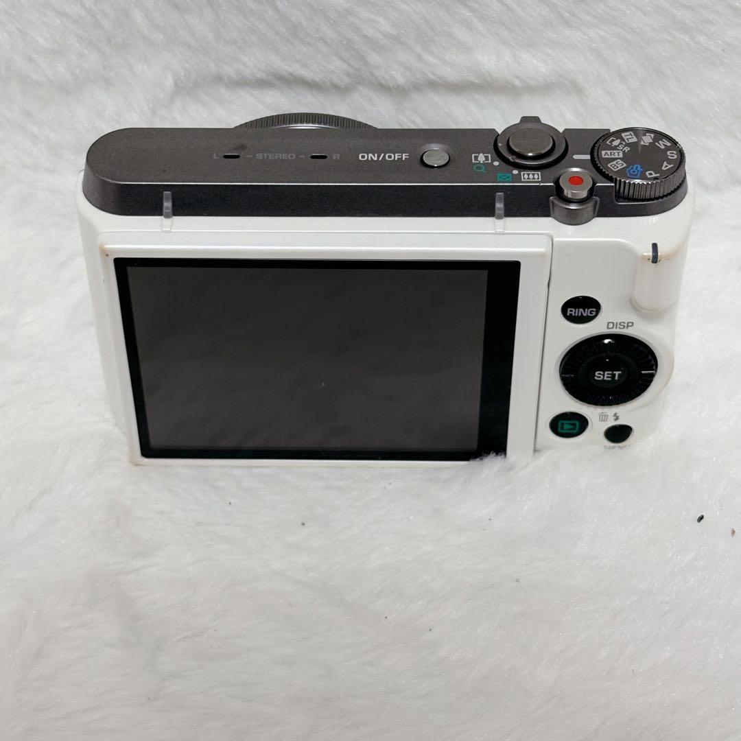 【極美品】CASIO EXILIM EX-ZR1100 ホワイト 動作品