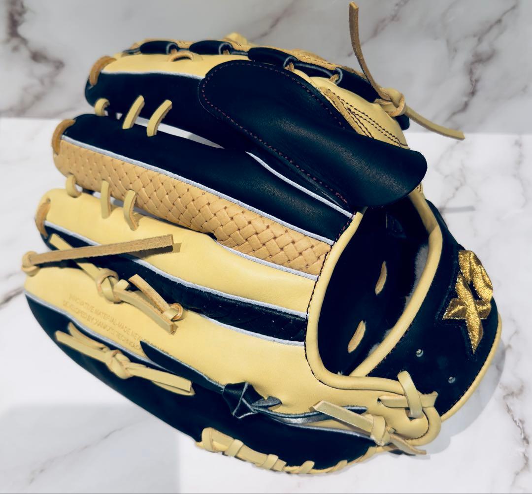 ザナックス　新型トラストエックス　投手用グローブ