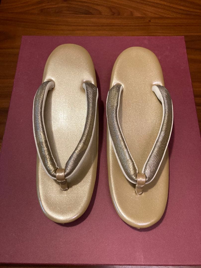 【極美品】和装バッグ 草履 セット 礼装　フォーマル ゴールド