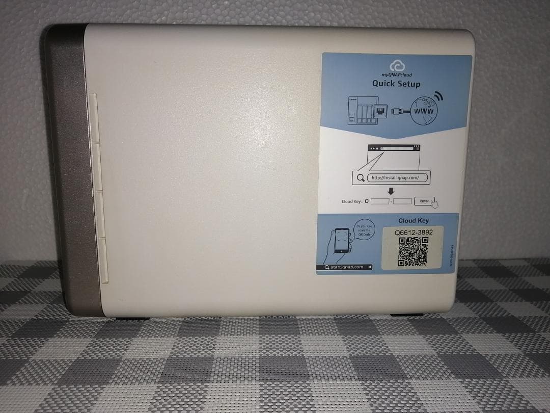 QNAP TS-251B + HDD 4TB (2TBx2個) RAM 8GB