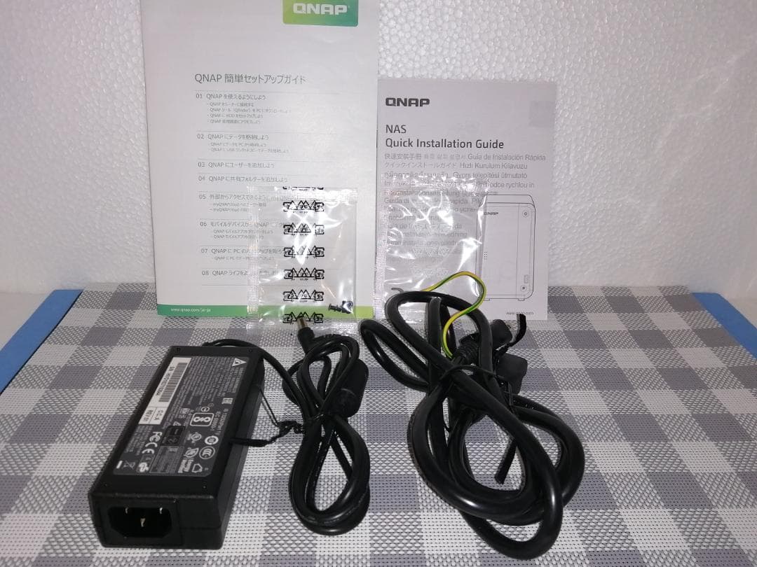 QNAP TS-251B + HDD 4TB (2TBx2個) RAM 8GB