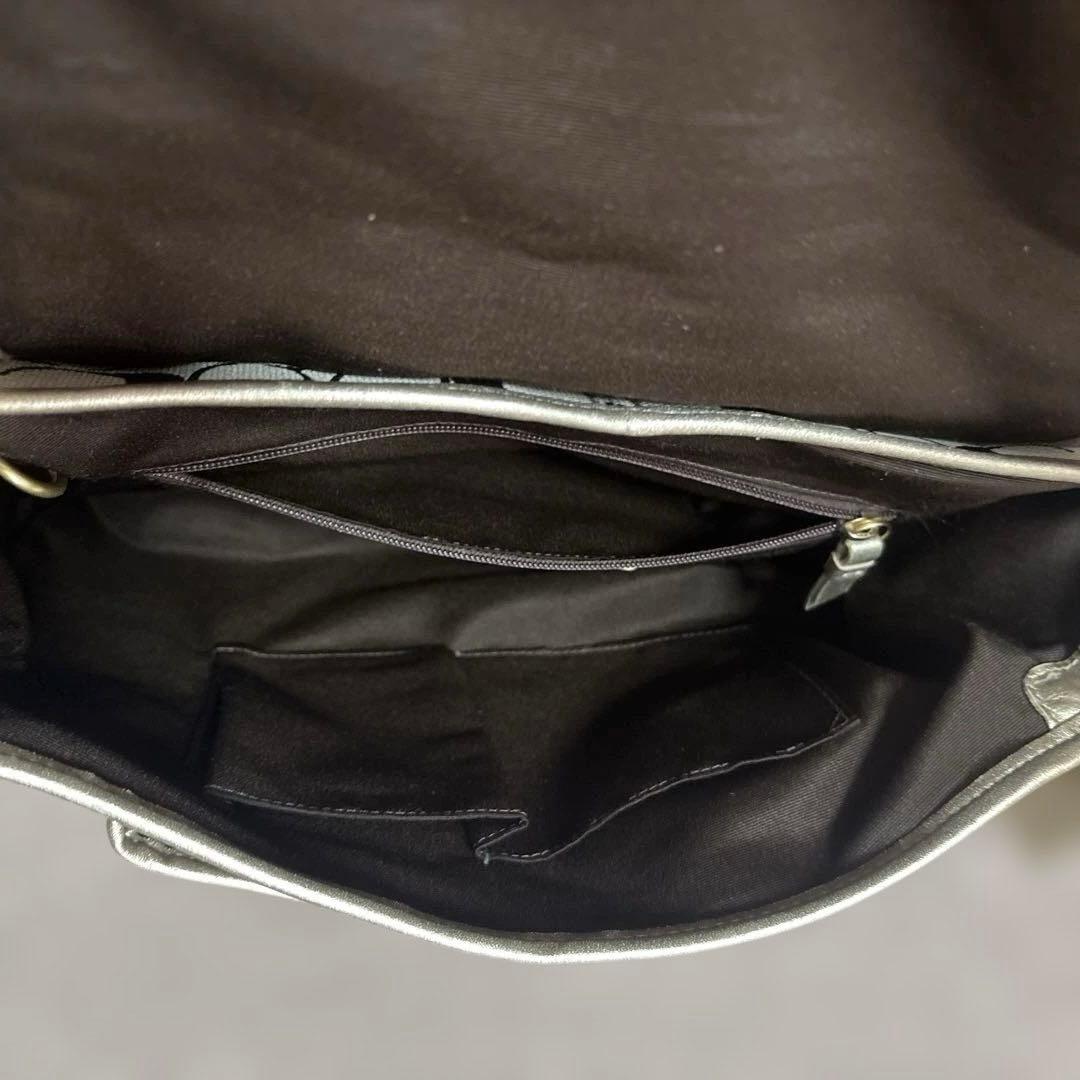 コーチ レガシーシグネチャーターンロック y2kショルダー　ゴールド/ベージュ