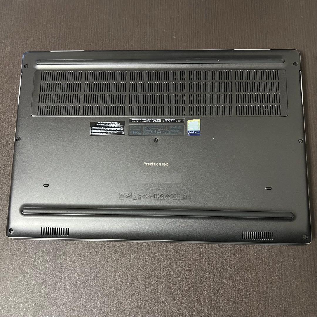 DELL Precision 7540 15.6インチ Xeon ノートPC