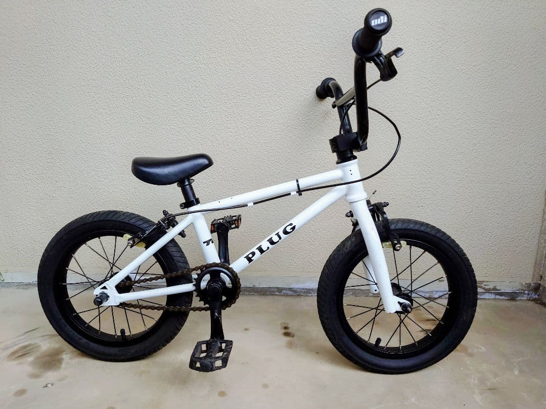 キッズ BMX TNB PLUG14　グローブ付