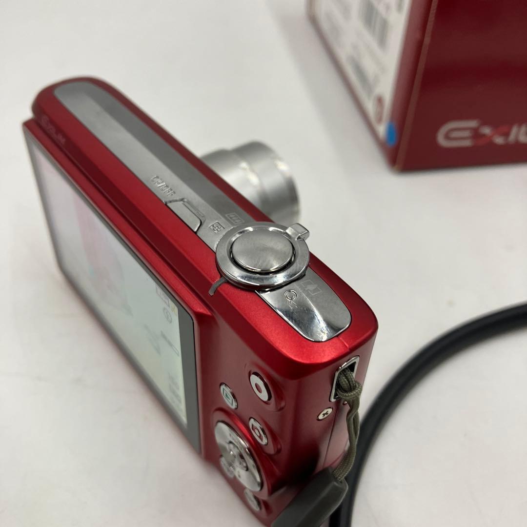 超美品　CASIO EX-Z200 コンパクトデジタルカメラ