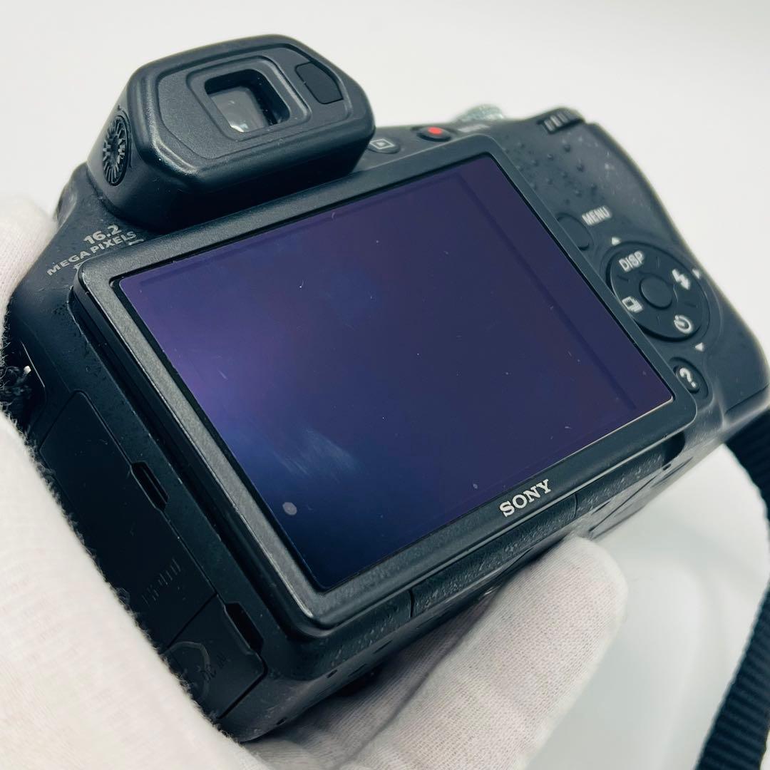Sony Cyber-shot DSC-HX100V ブラック　デジカメ