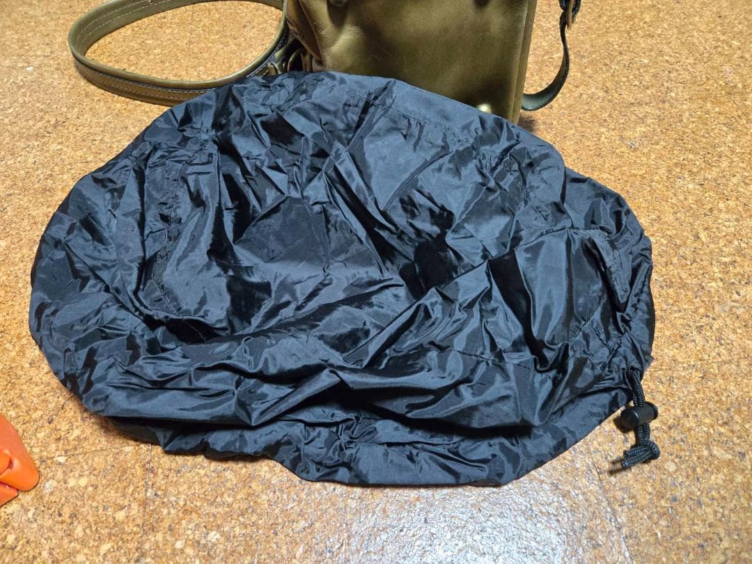 アレックスモールトン　HERZ ヘルツ製　バック　中古