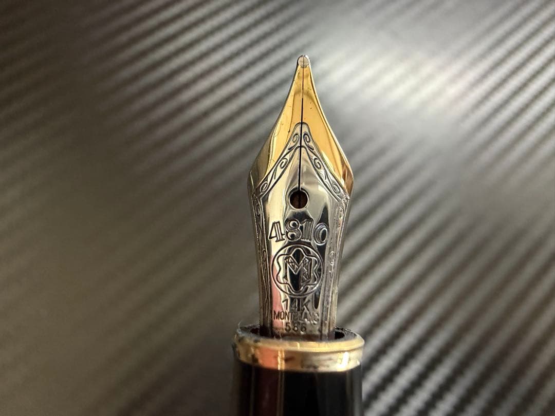 極美品 モンブラン マイスターシュテュック 144 万年筆 中白 M ブラック