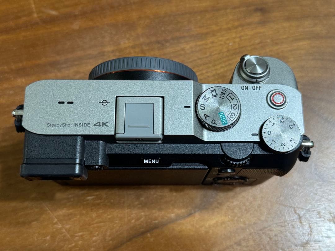 美品 SONY α7C ミラーレス一眼 本体 シャッター回数3136回