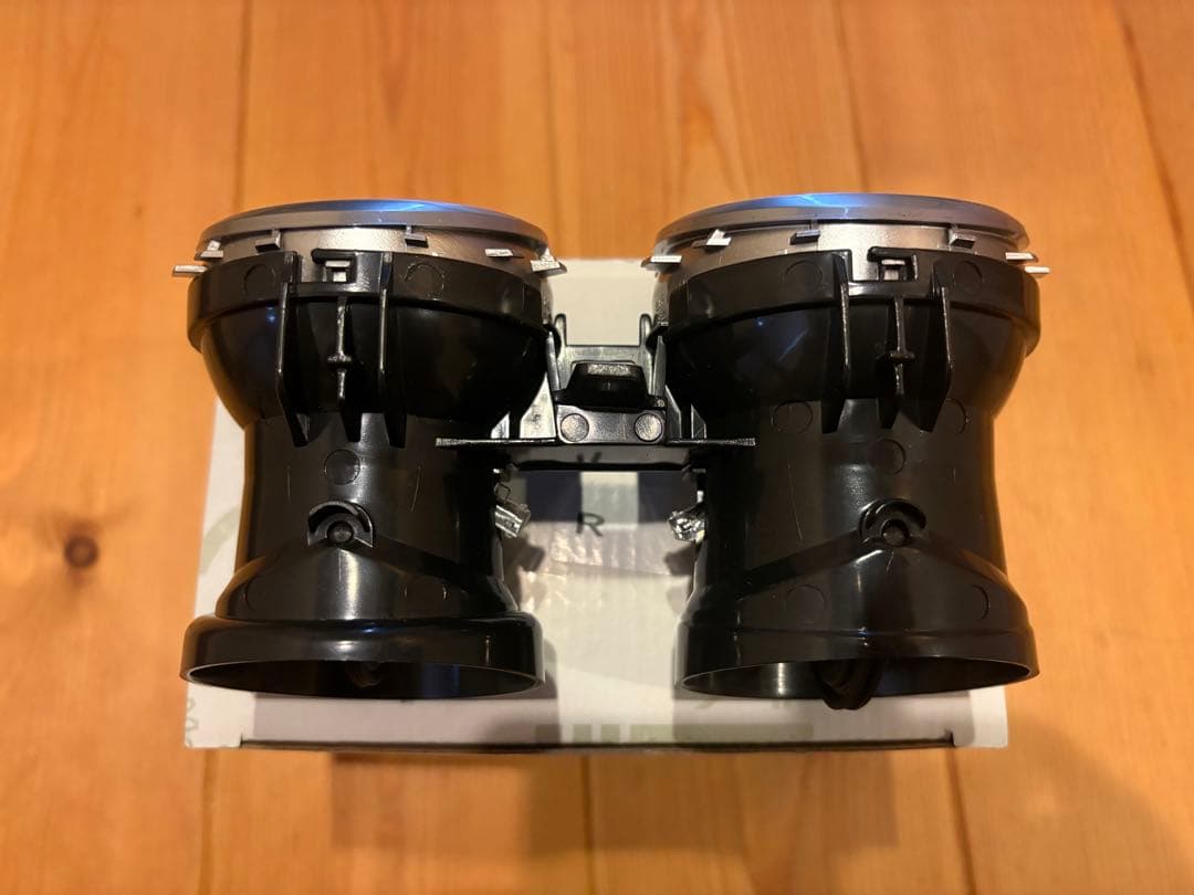 W213 エアコン吹き出し口　アンビエントライト