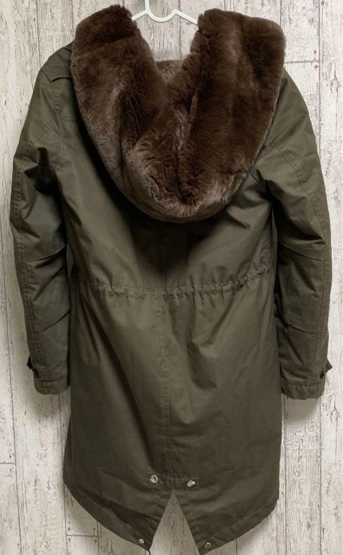 ウールリッチ　ダウン　レッキスファー コート　IENA