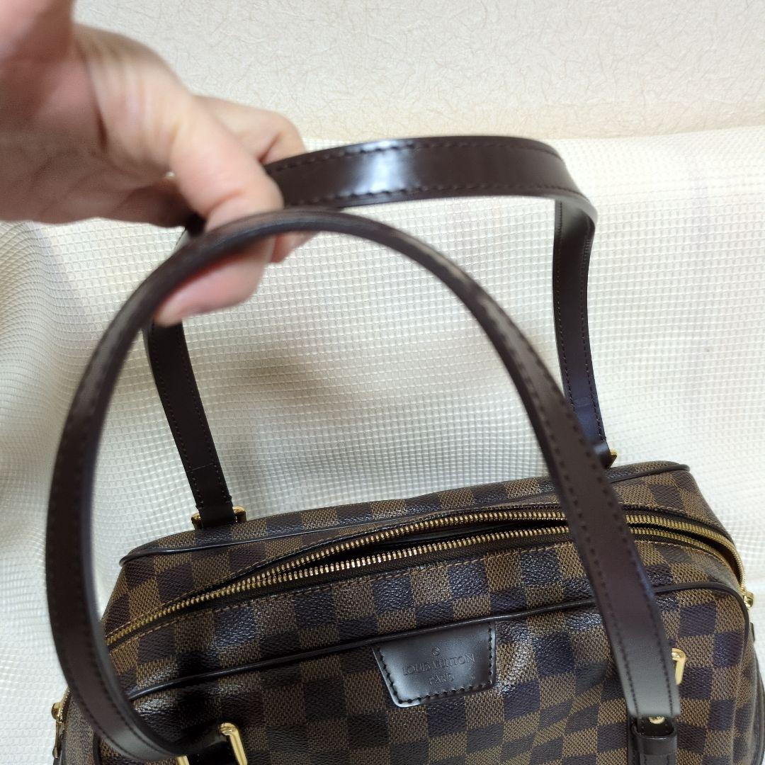 たえ LouisVuittonダミエのショルダーバッグ リヴィントンPM