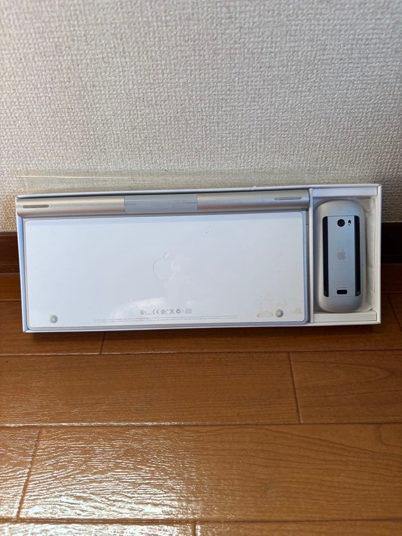 iMac ME086J/A 中古品　通電確認済み　マウス　キーボード付き