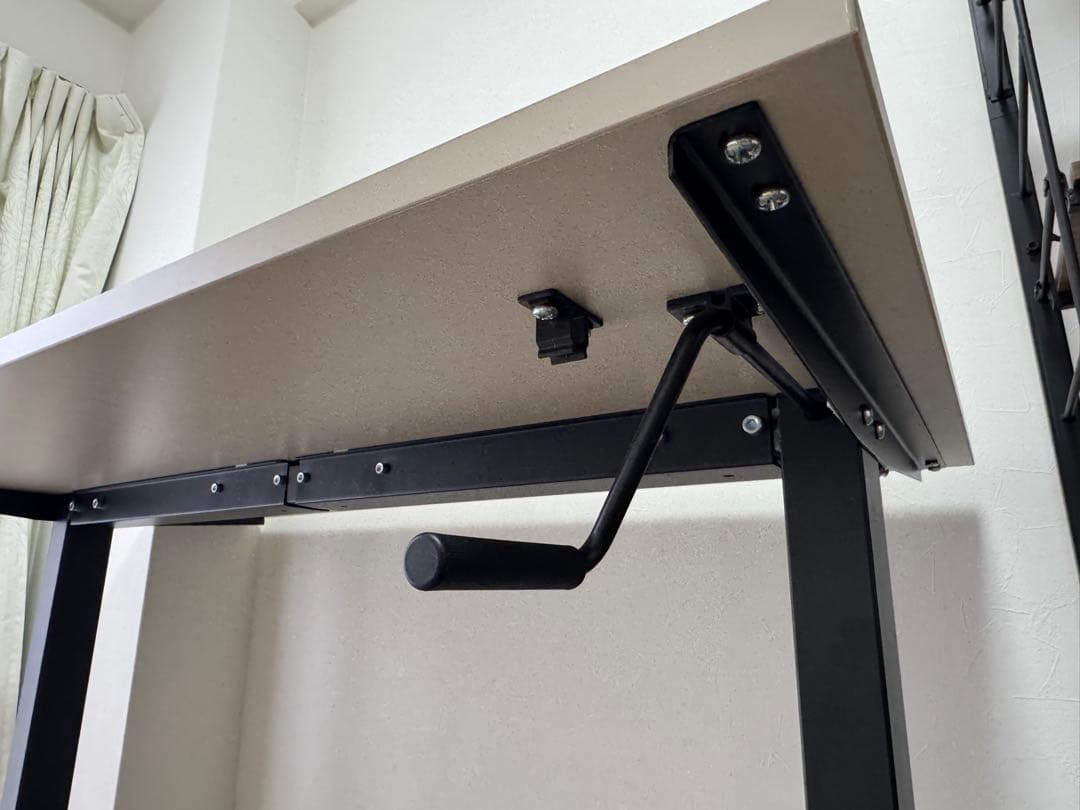 IKEAトロッテン　ワークデスク　手動昇降式　120x70