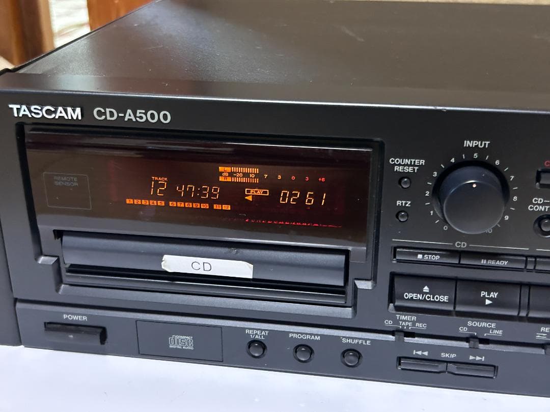 火*）様 TASCAM CD-A500 CD・カセットデッキ
