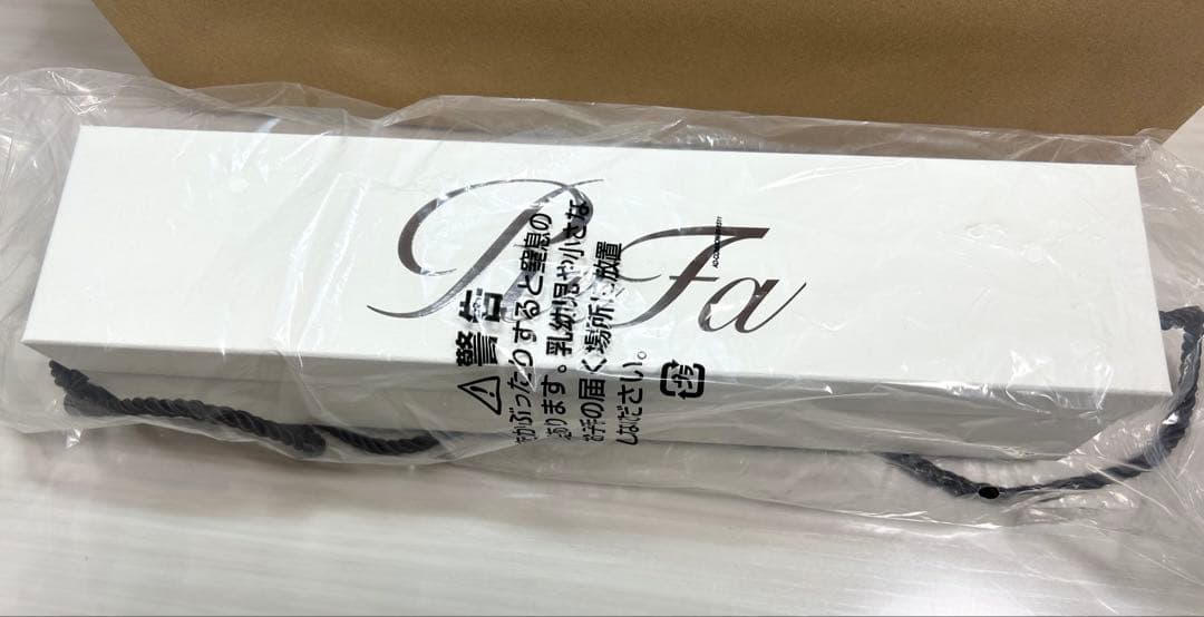 リファ ストレートアイロン 新品