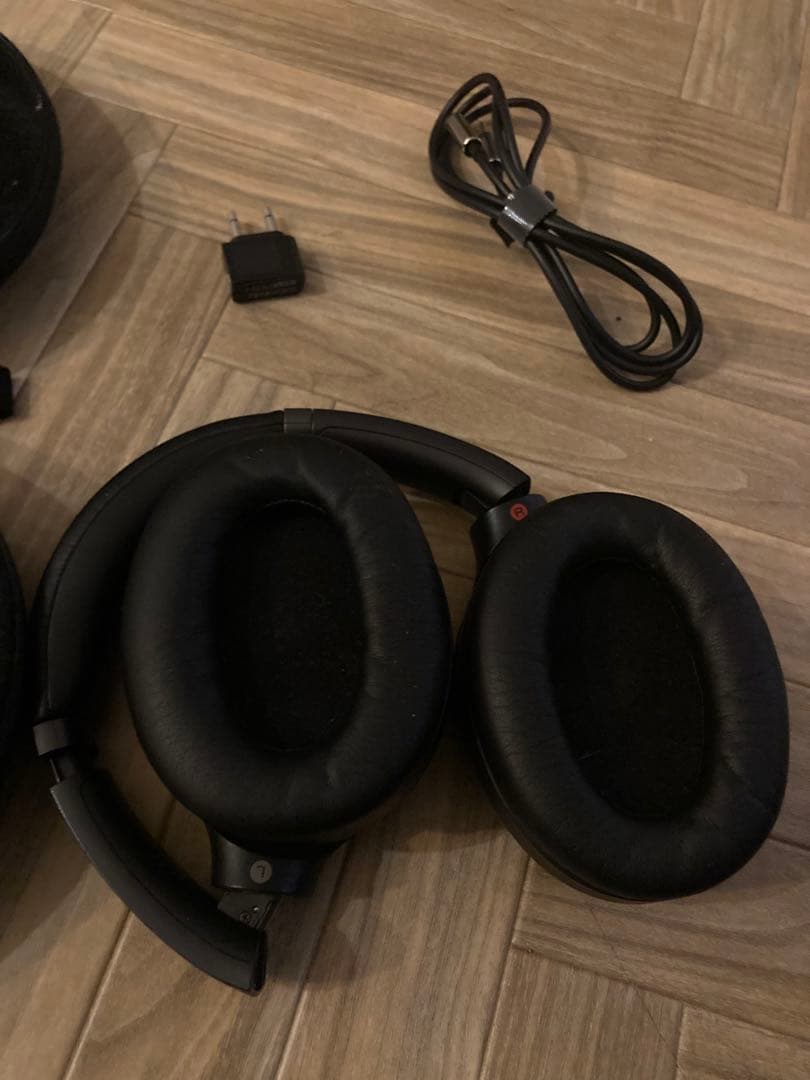 ヘッドホン SONY WH-1000XM3(B)