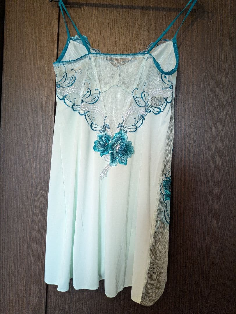 【美品2点】サルート⭐ロングキャミソール⭐同タイプ2色⭐セクシーランジェリー