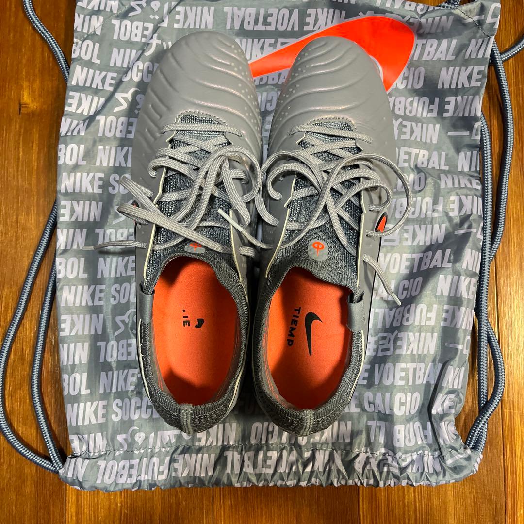 【箱無し】NIKEティエンポレジェンド10 エリートAG 26.5