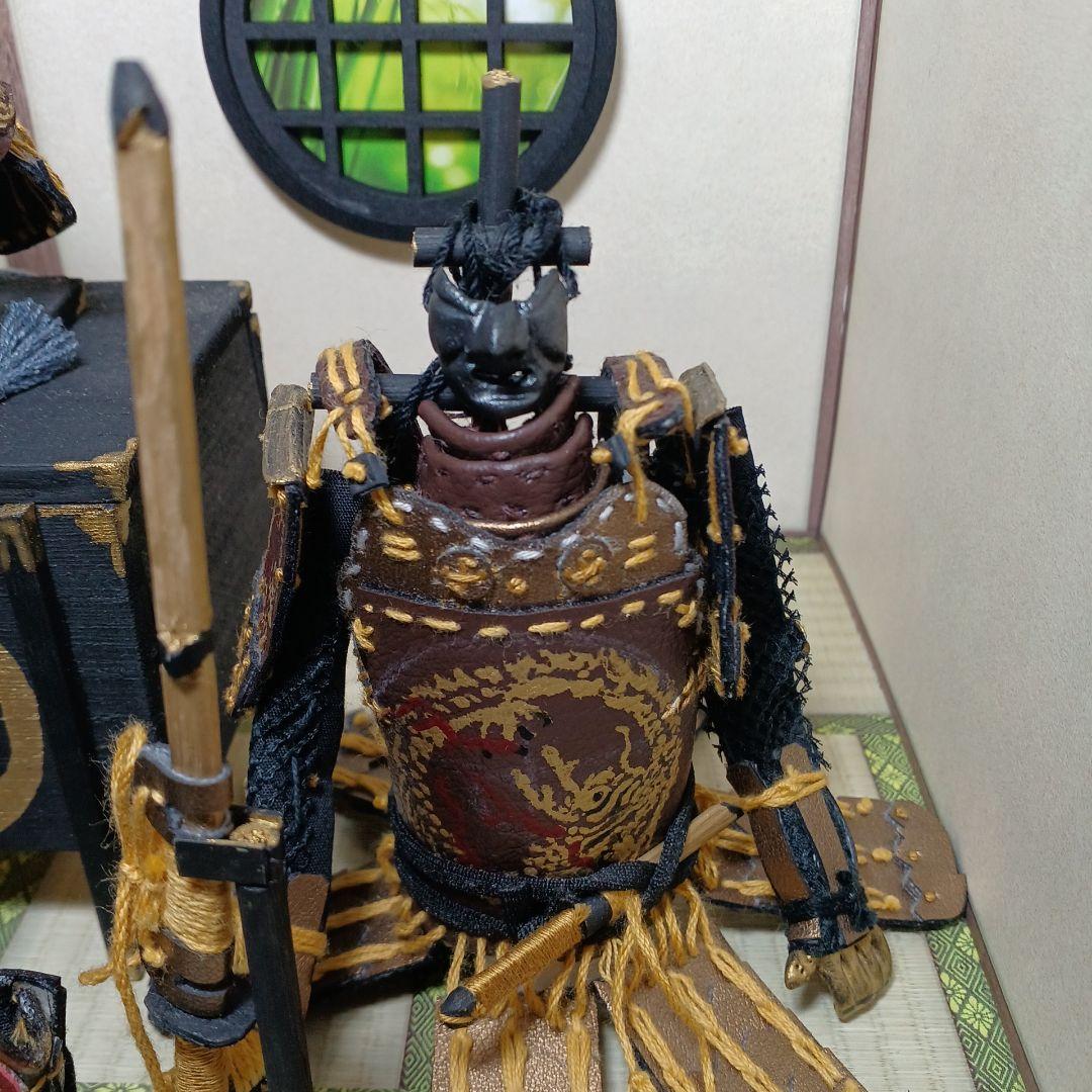 戦国武将（蜂須賀至鎮よししげ）と（大谷吉継）の鎧兜を参考に製作