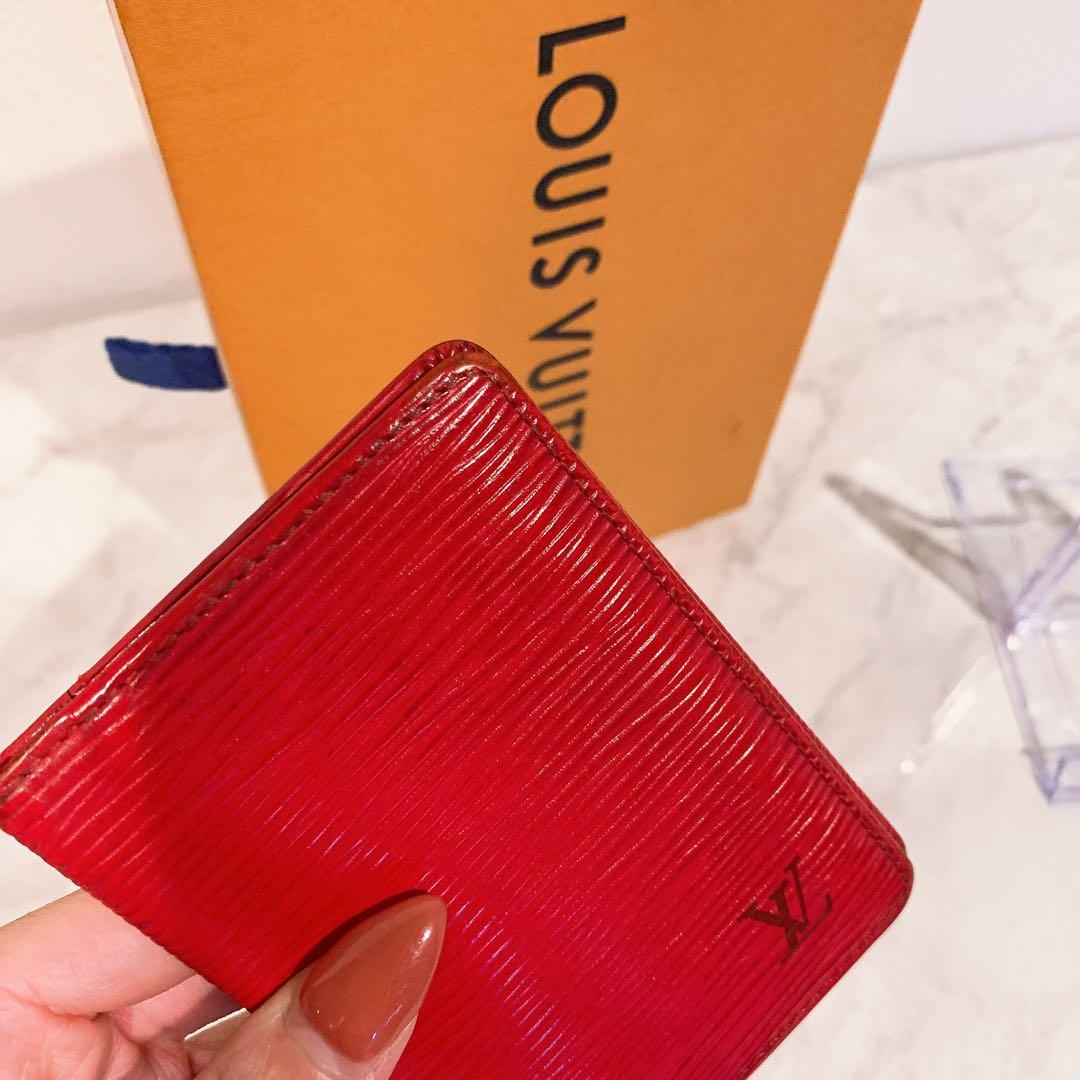 LOUIS VUITTON エピレザー 名刺入れ レッド