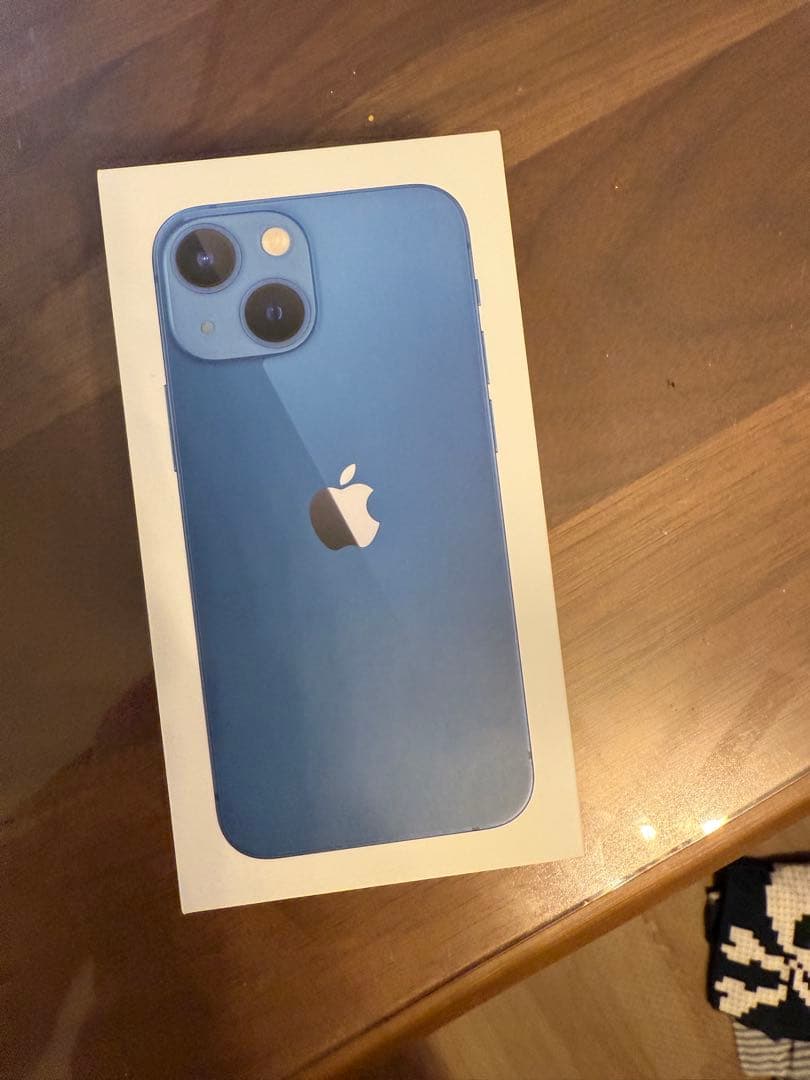 （さいとう）Apple iPhone 13 256GB 青　SIMフリー