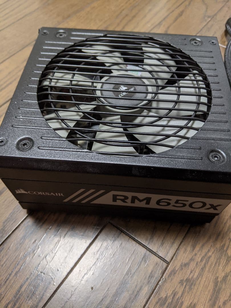 コルセア電源とpcケースとDVDドライブとファンなど