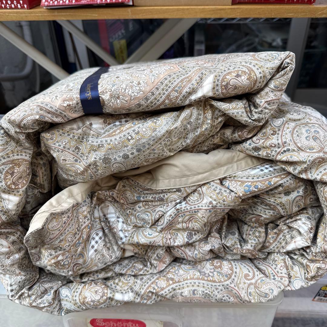 y*m様 未使用東京西川バーバリーBurberrys羽毛肌掛布団ダウン85％フェ