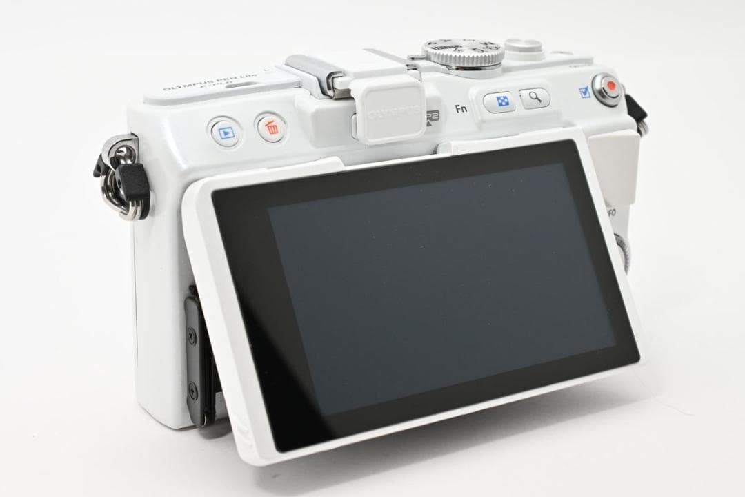 【外観美品】OLYMPUS PEN Lite E-PL6 ジャンク ホワイト