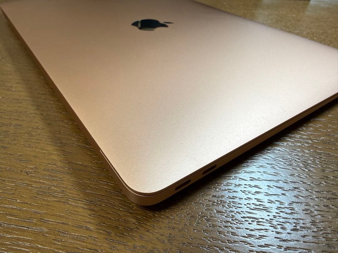 MacBook Air 2020 ピンクゴールド13インチ バッテリー96%