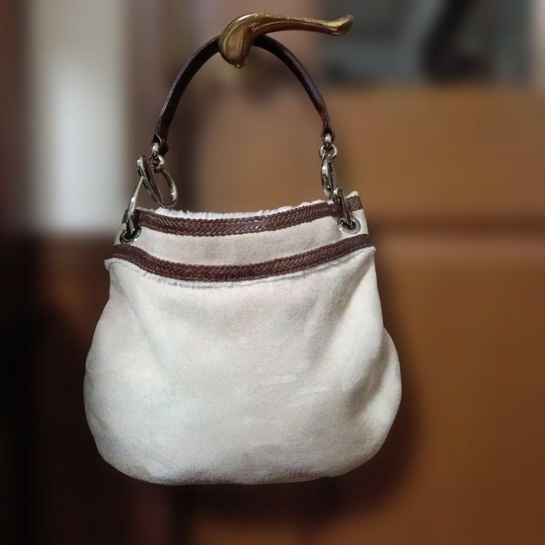 LOEWE　素敵なムートンのオシャレバック　メタルロゴ　2/8まで