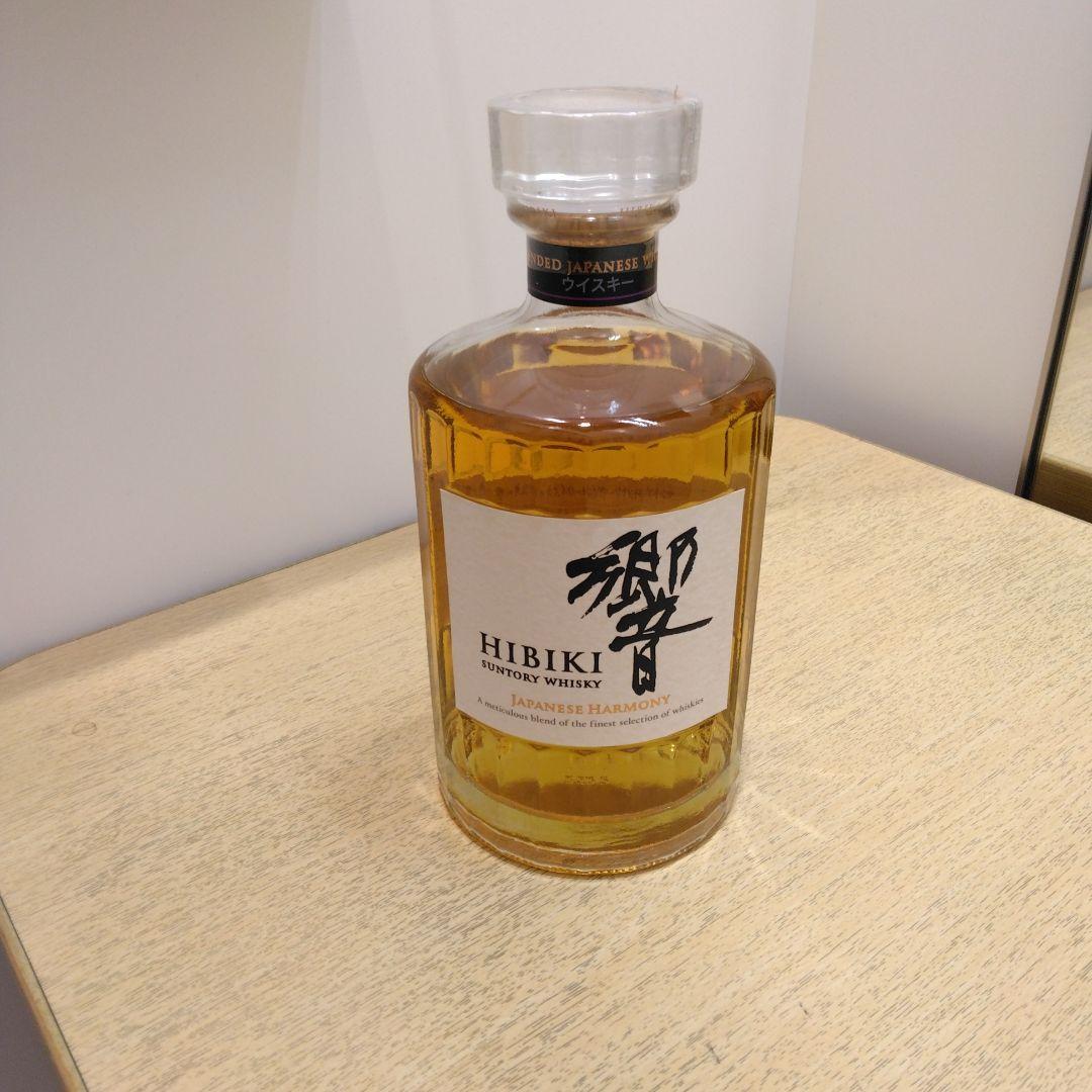 値下げ⤵️2/1迄価格❗サントリー 響 700ml 1本　箱有り