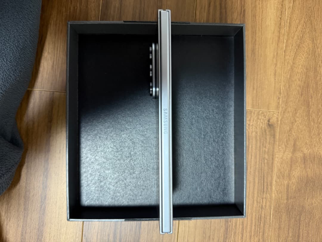 Samsung Galaxy Z Fold 7 256GB simフリー