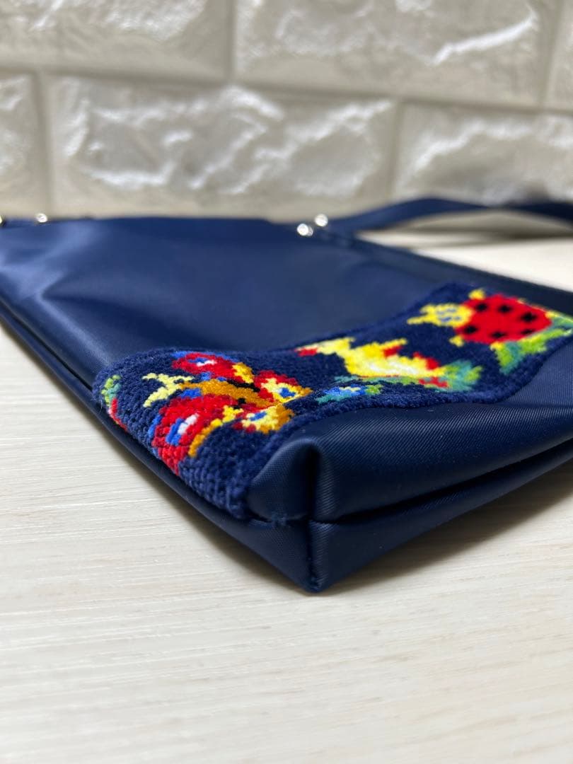 フェイラー　学校フェイラー　ハイジ　スマホショルダー